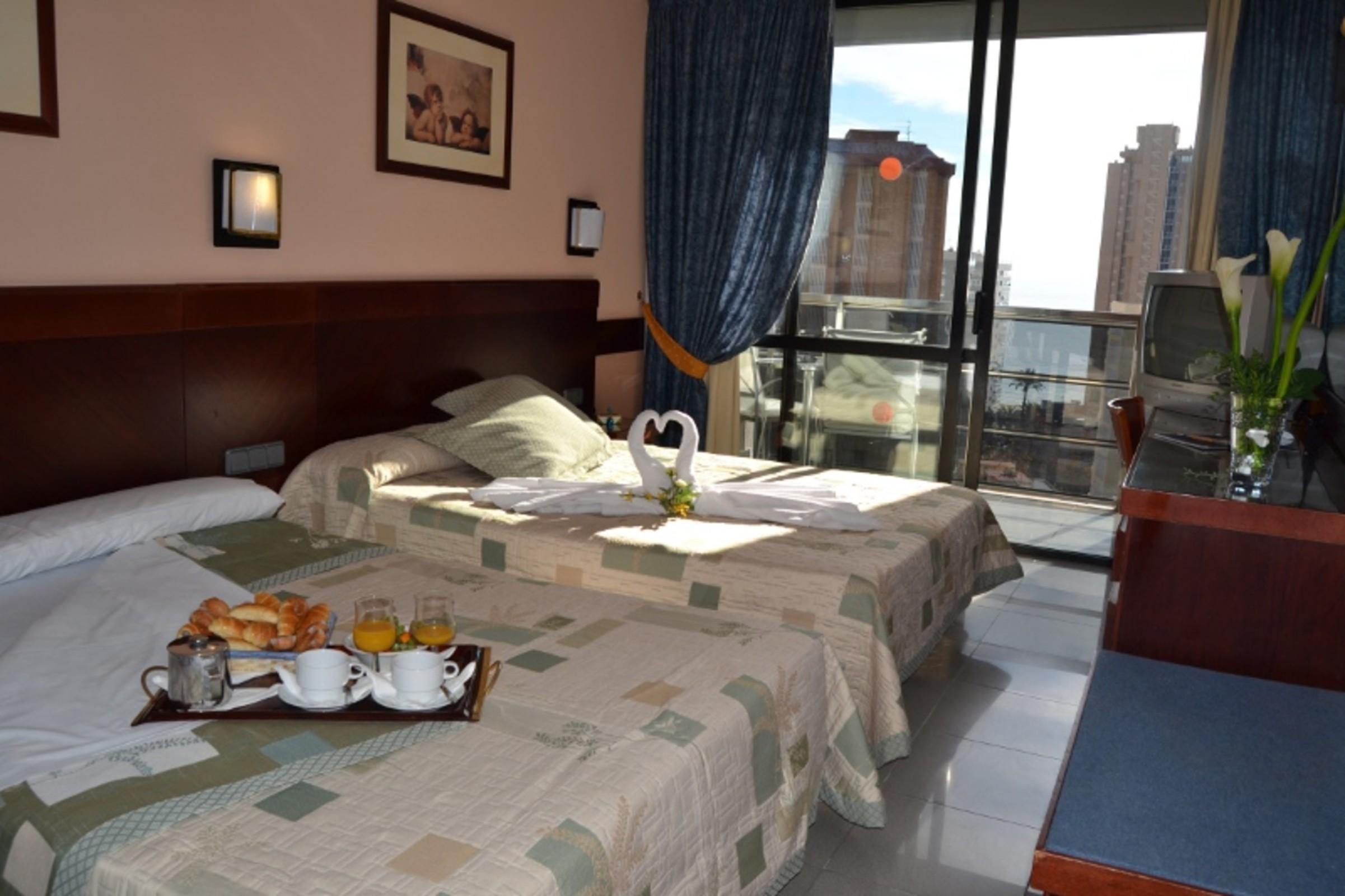 Marina Resort Benidorm - The Original Benidorm Vibe Екстериор снимка