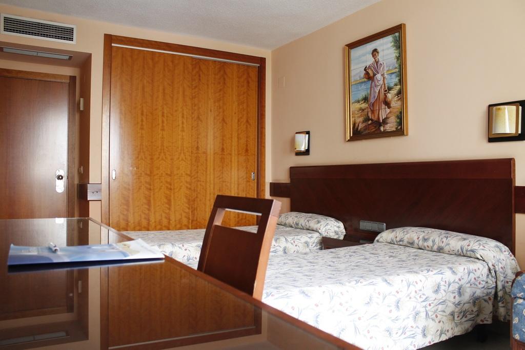 Marina Resort Benidorm - The Original Benidorm Vibe Екстериор снимка