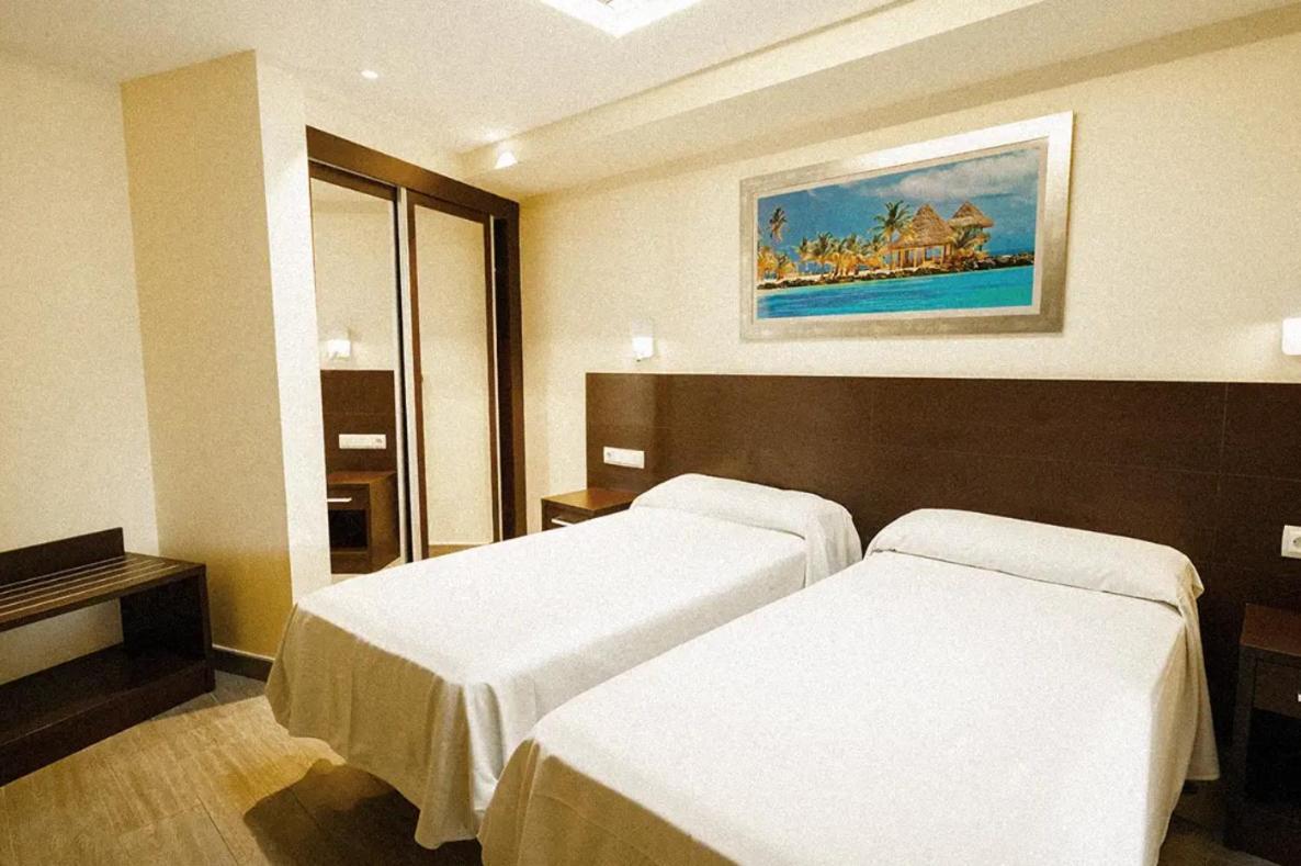 Marina Resort Benidorm - The Original Benidorm Vibe Екстериор снимка