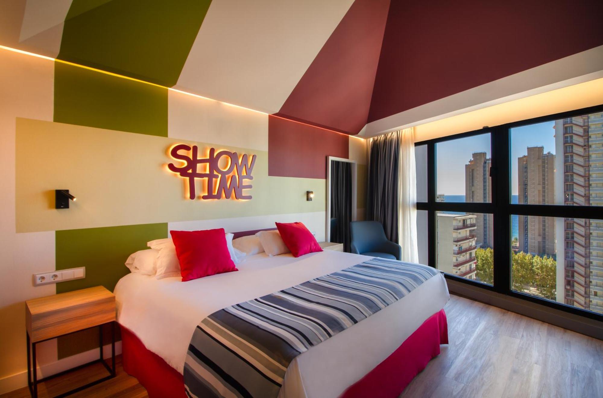 Marina Resort Benidorm - The Original Benidorm Vibe Стая снимка