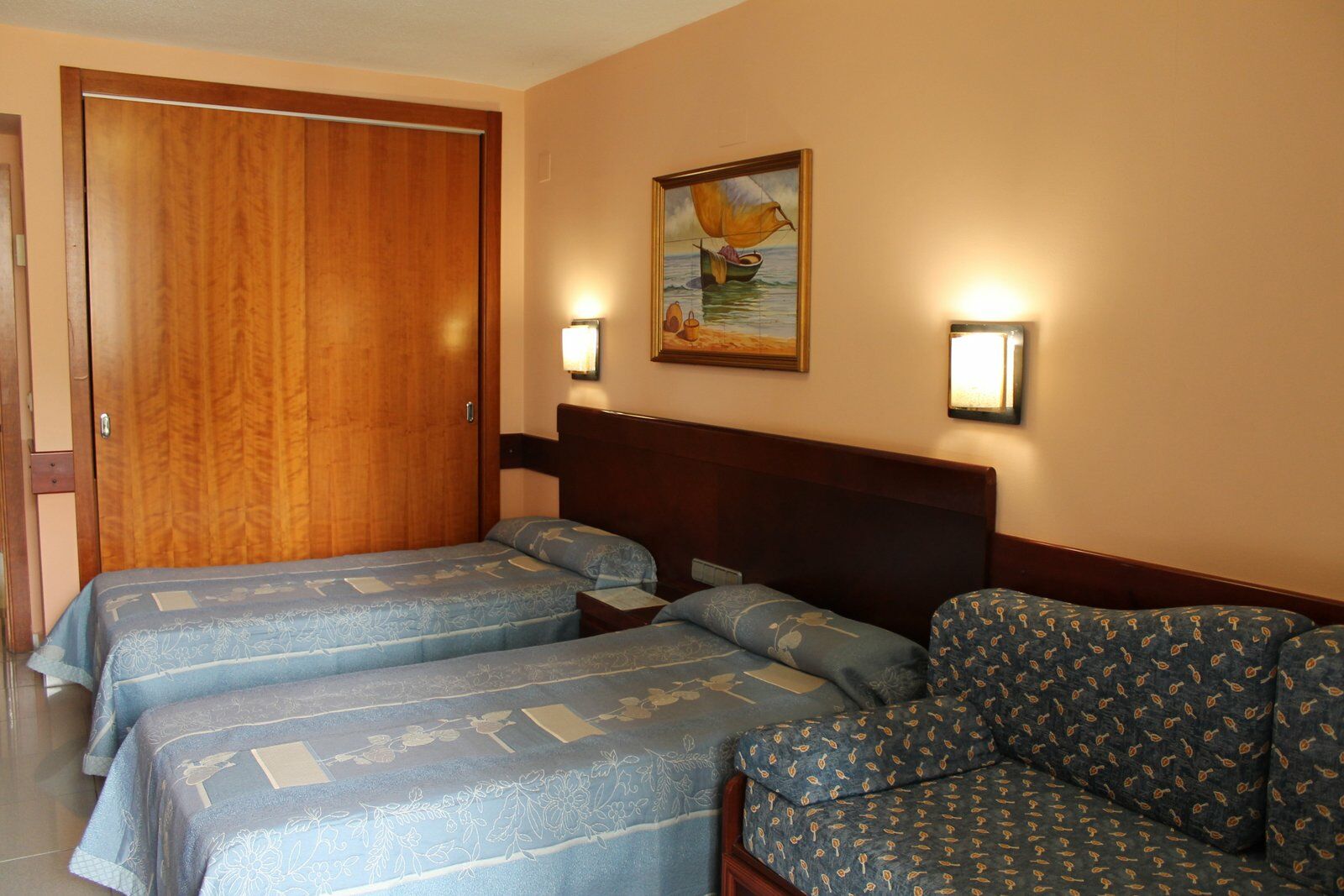Marina Resort Benidorm - The Original Benidorm Vibe Екстериор снимка